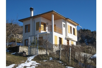 Bulgaria Chata Borovo, Exterior